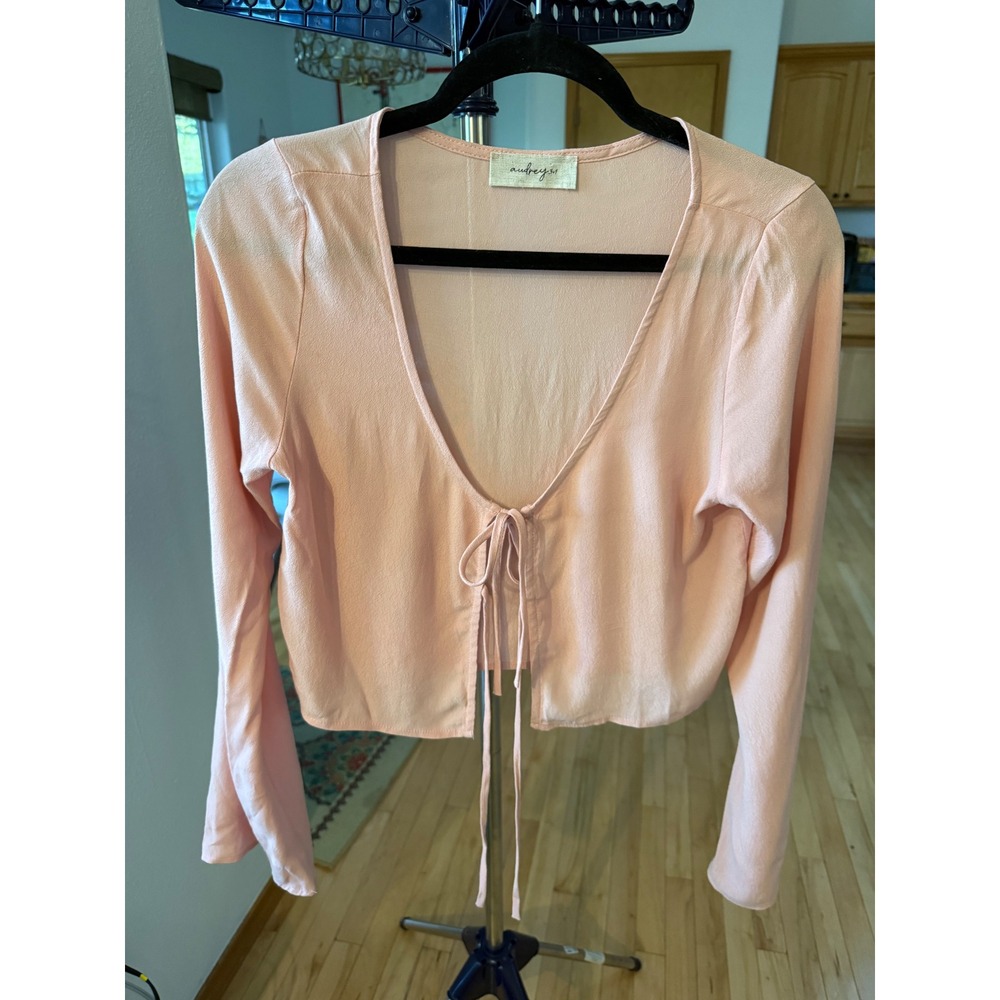 Audrey 3+1 Peach Pink Tie Front Cropped Long Sleeve Top Small